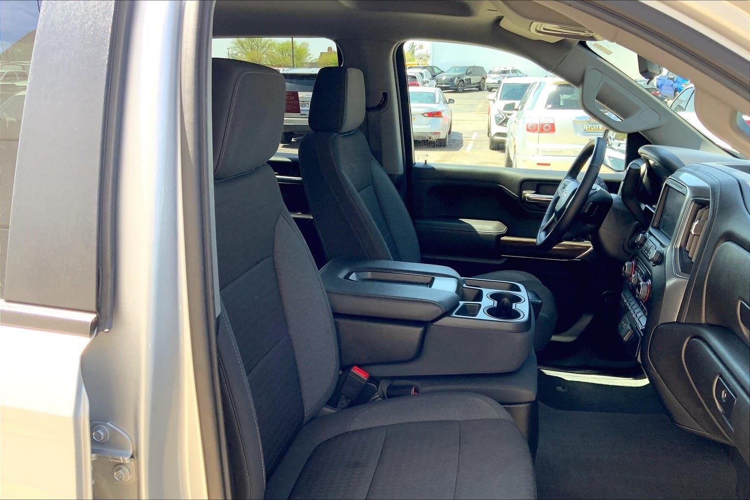 2022 Chevrolet Silverado 1500 LTD LT (2FL)