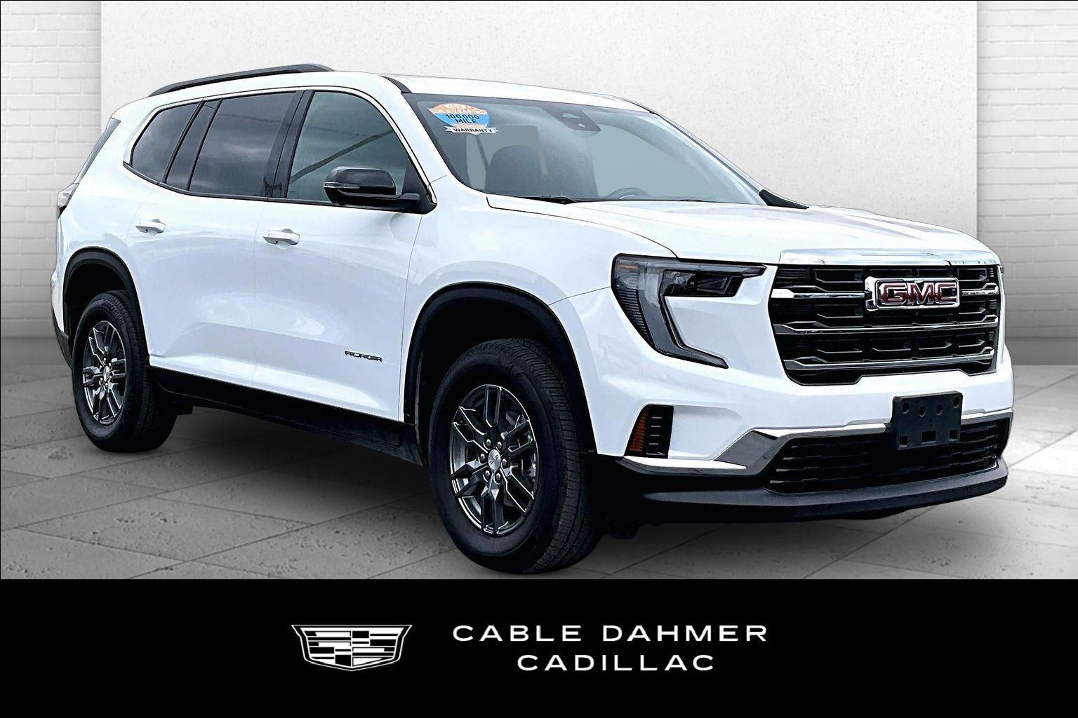 2025 GMC Acadia Elevation