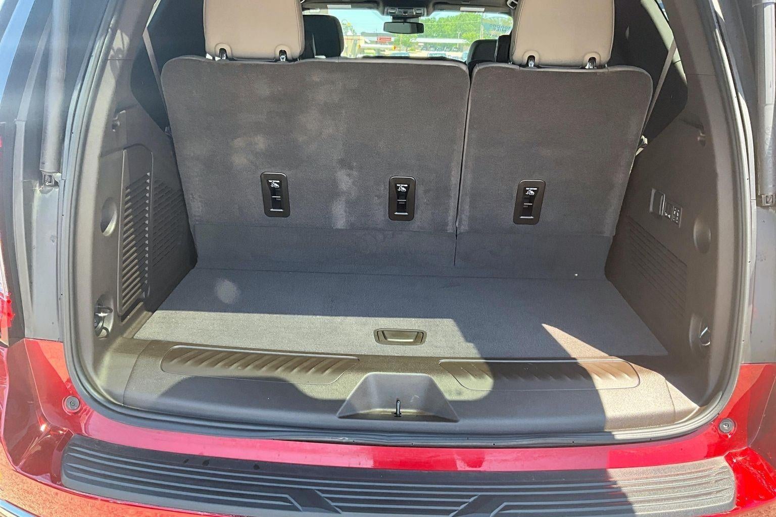2024 GMC Yukon SLT