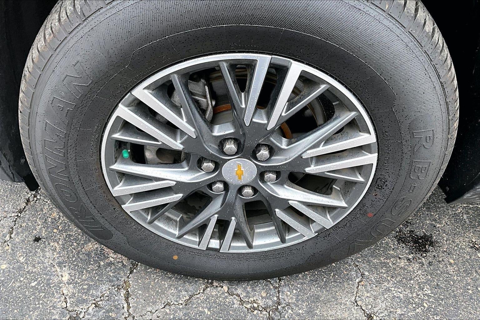 2024 Chevrolet Traverse LT