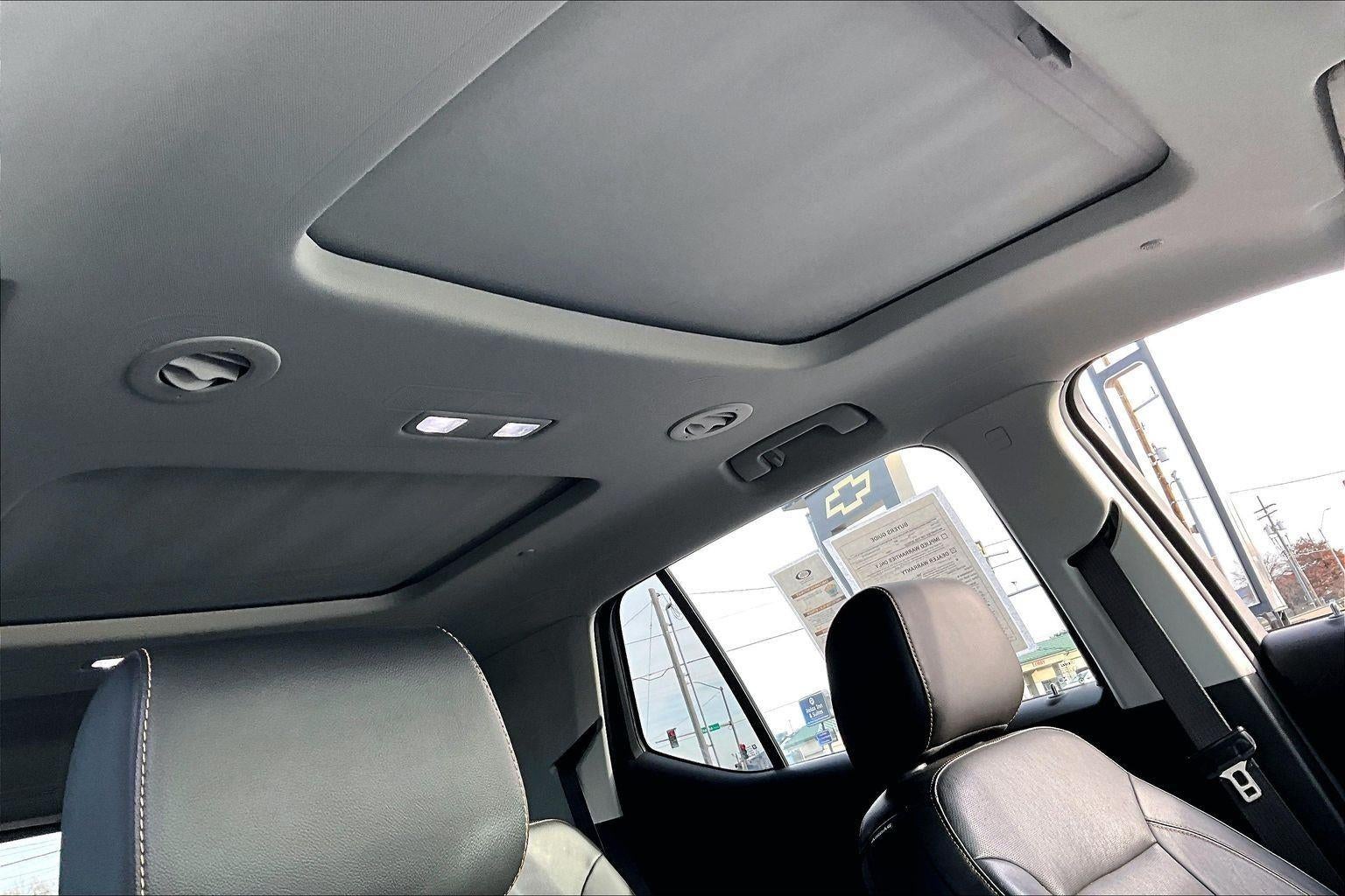 2021 Chevrolet Traverse Premier