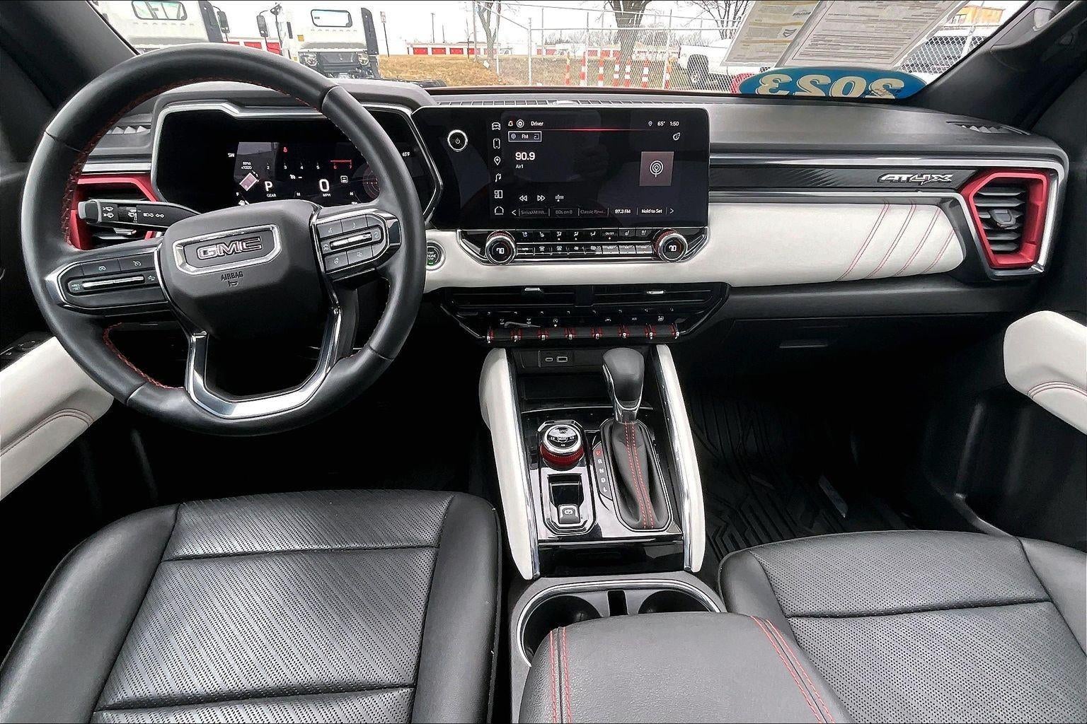 2023 GMC Canyon AT4X