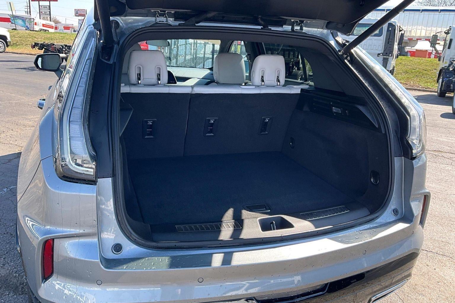 2024 Cadillac XT4 Sport