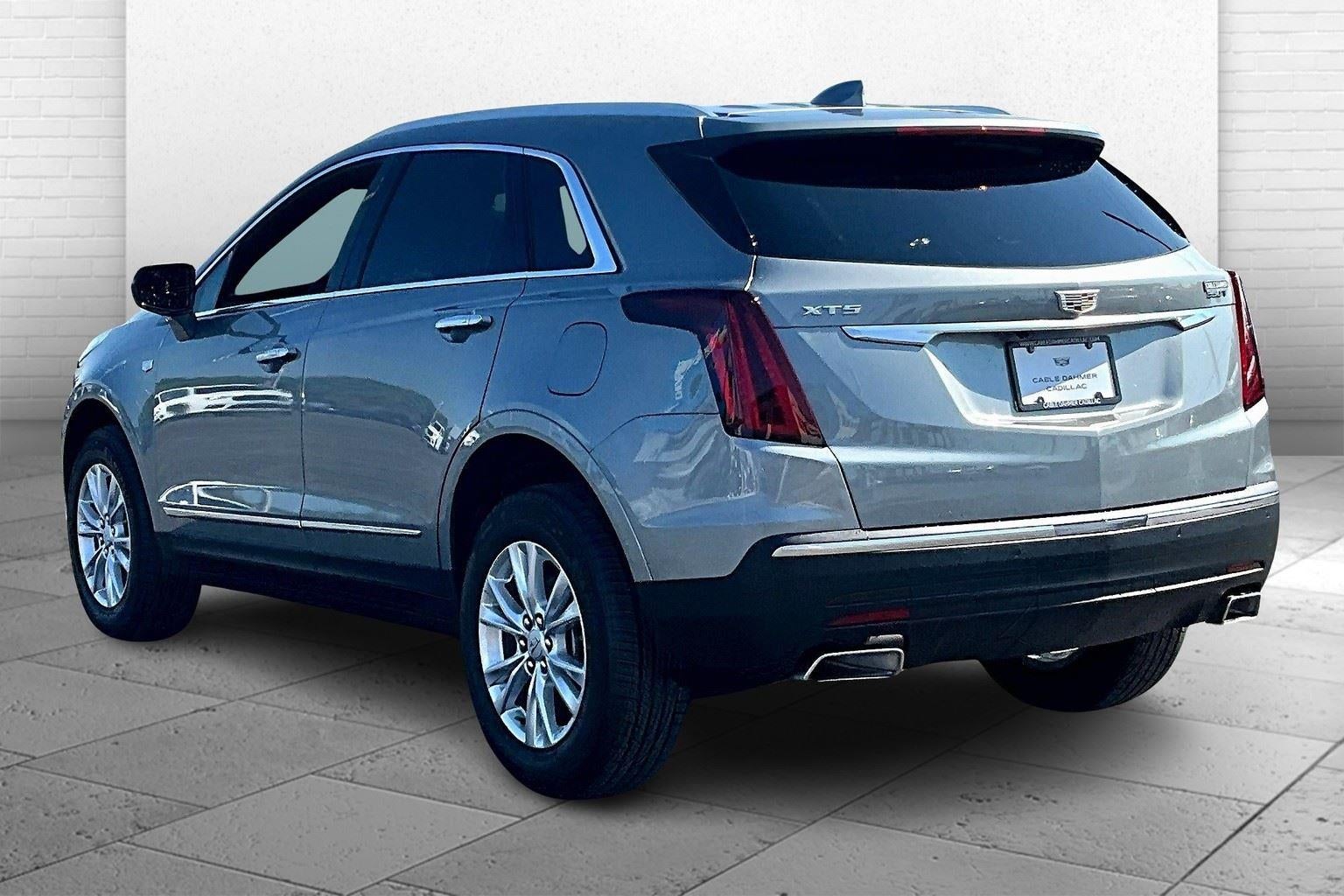 2025 Cadillac XT5 Luxury