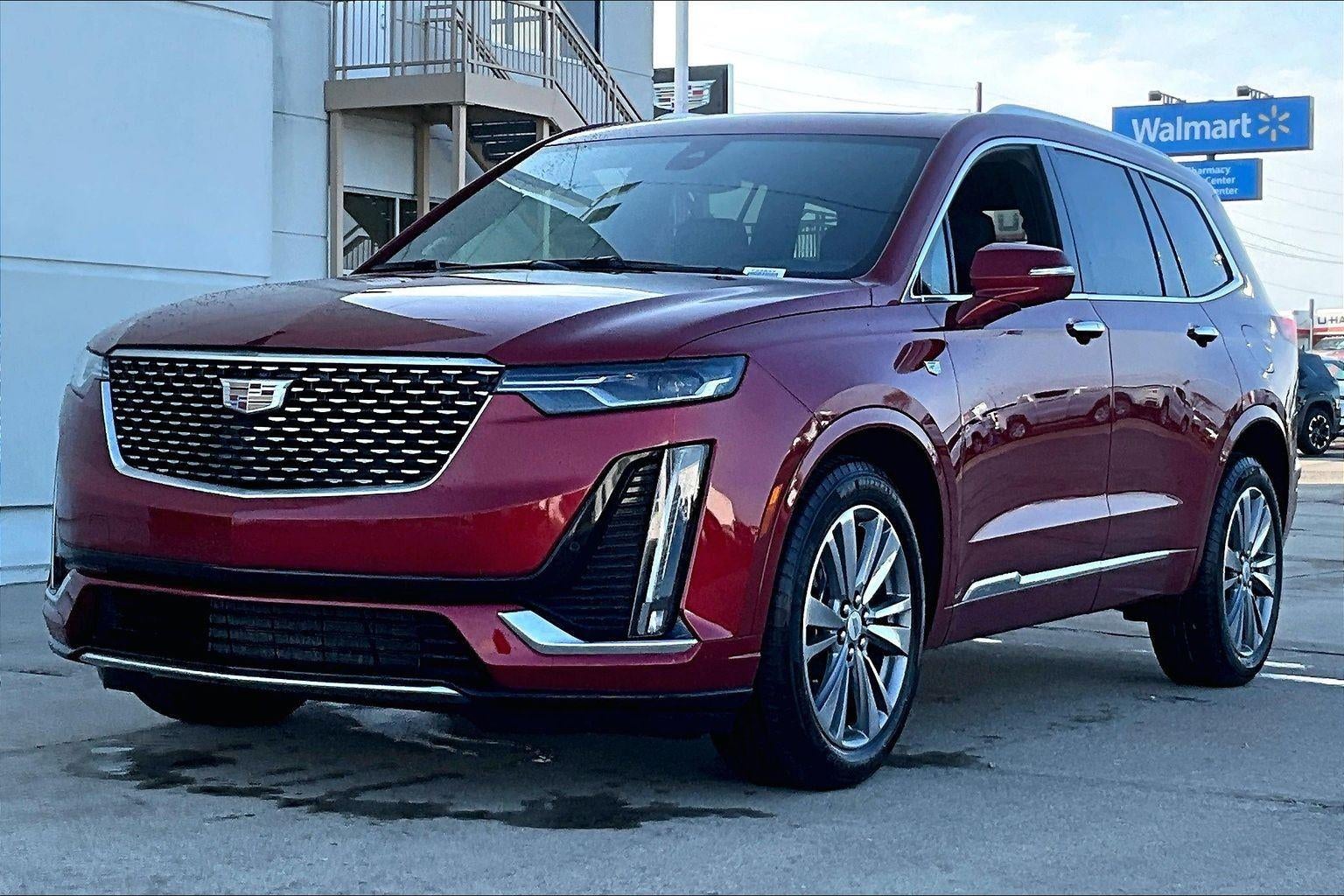 2025 Cadillac XT6 Premium Luxury