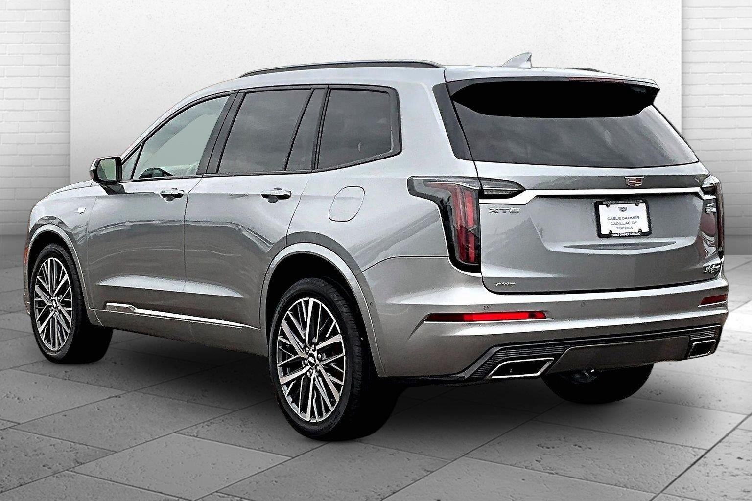 2025 Cadillac XT6 Sport