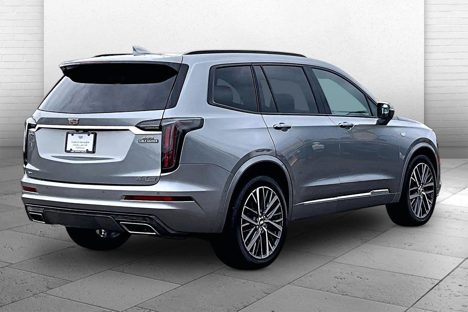 2025 Cadillac XT6 Sport