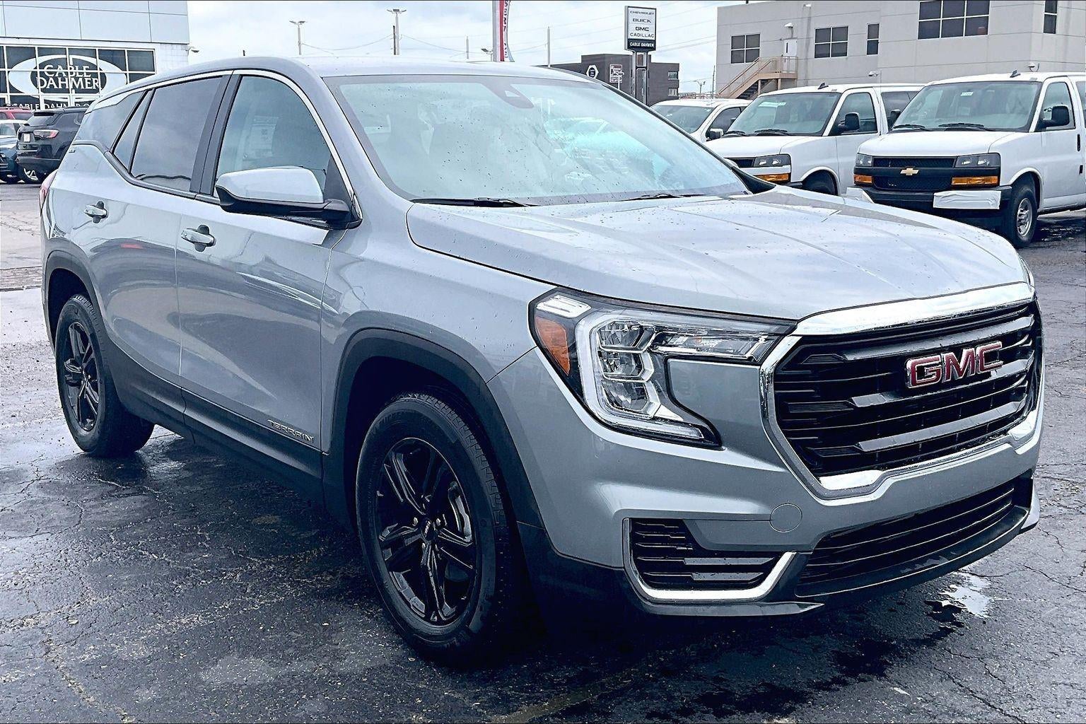 2024 GMC Terrain SLE
