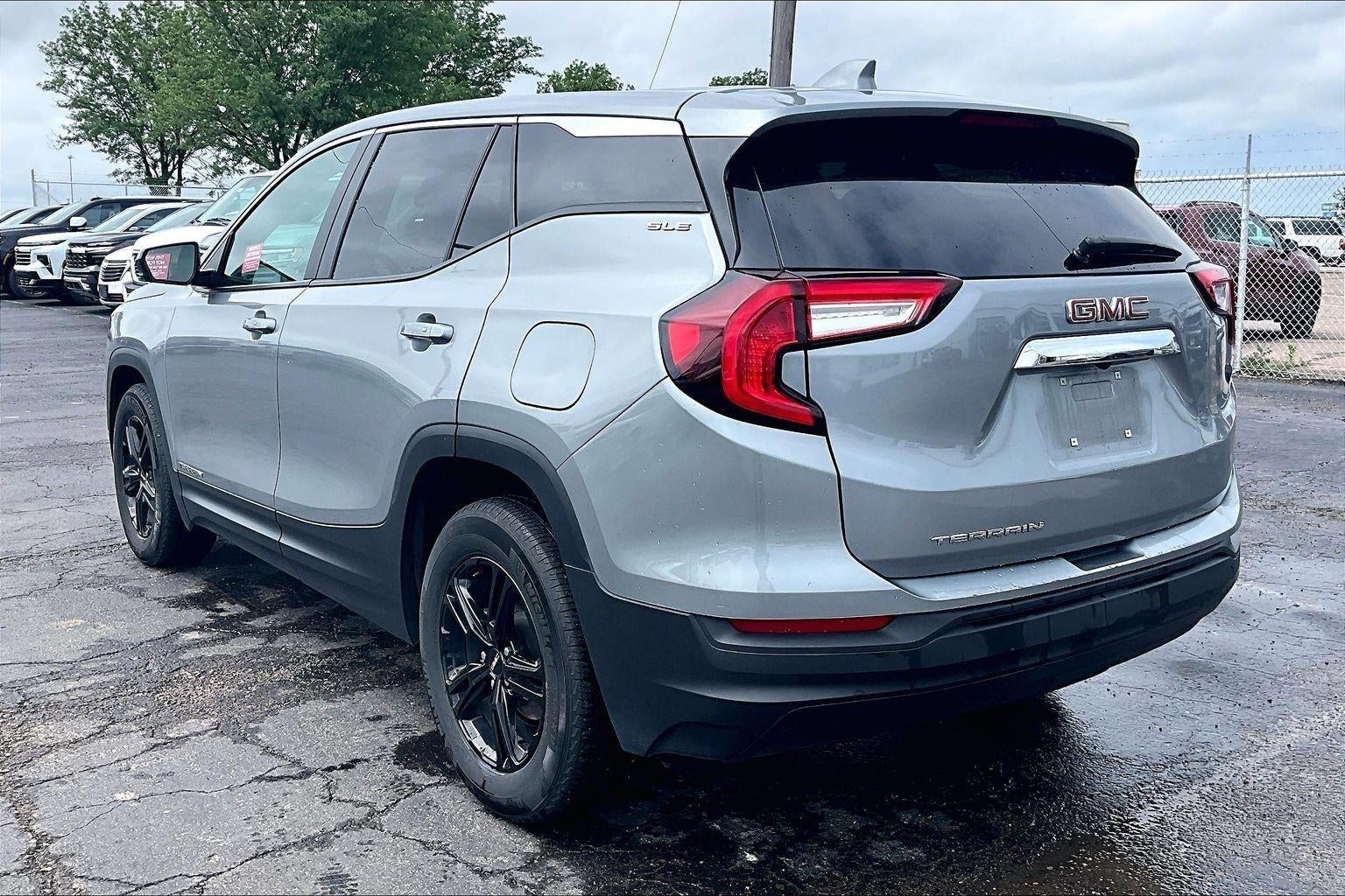 2024 GMC Terrain SLE