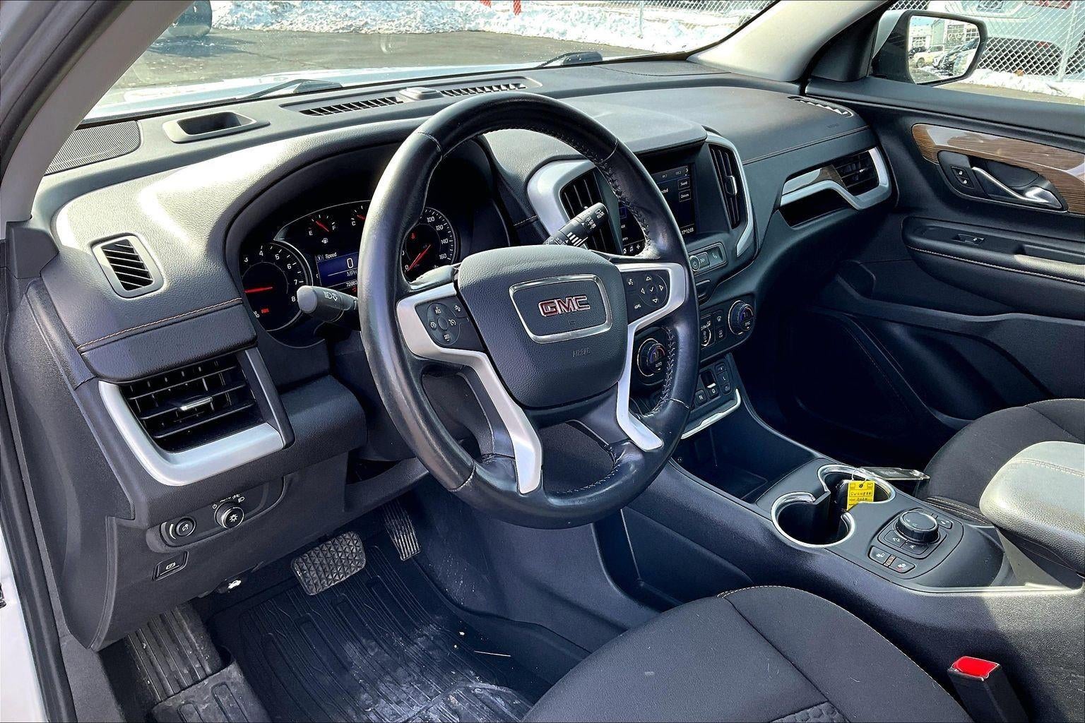 2020 GMC Terrain SLE