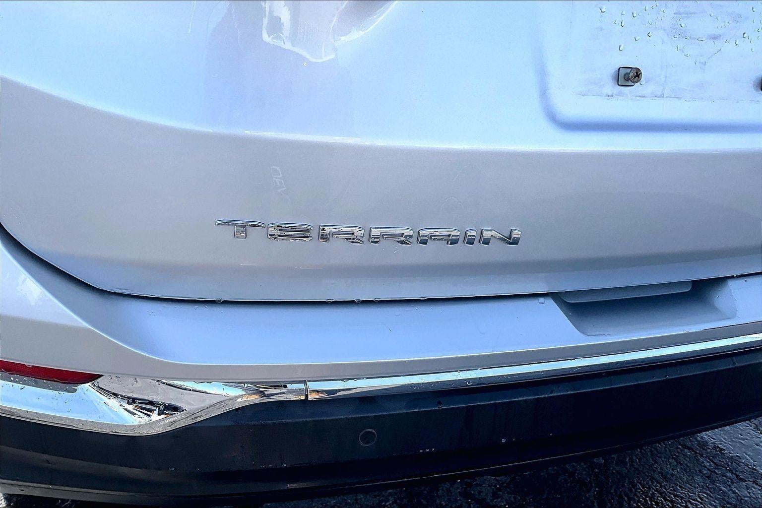 2022 GMC Terrain SLT