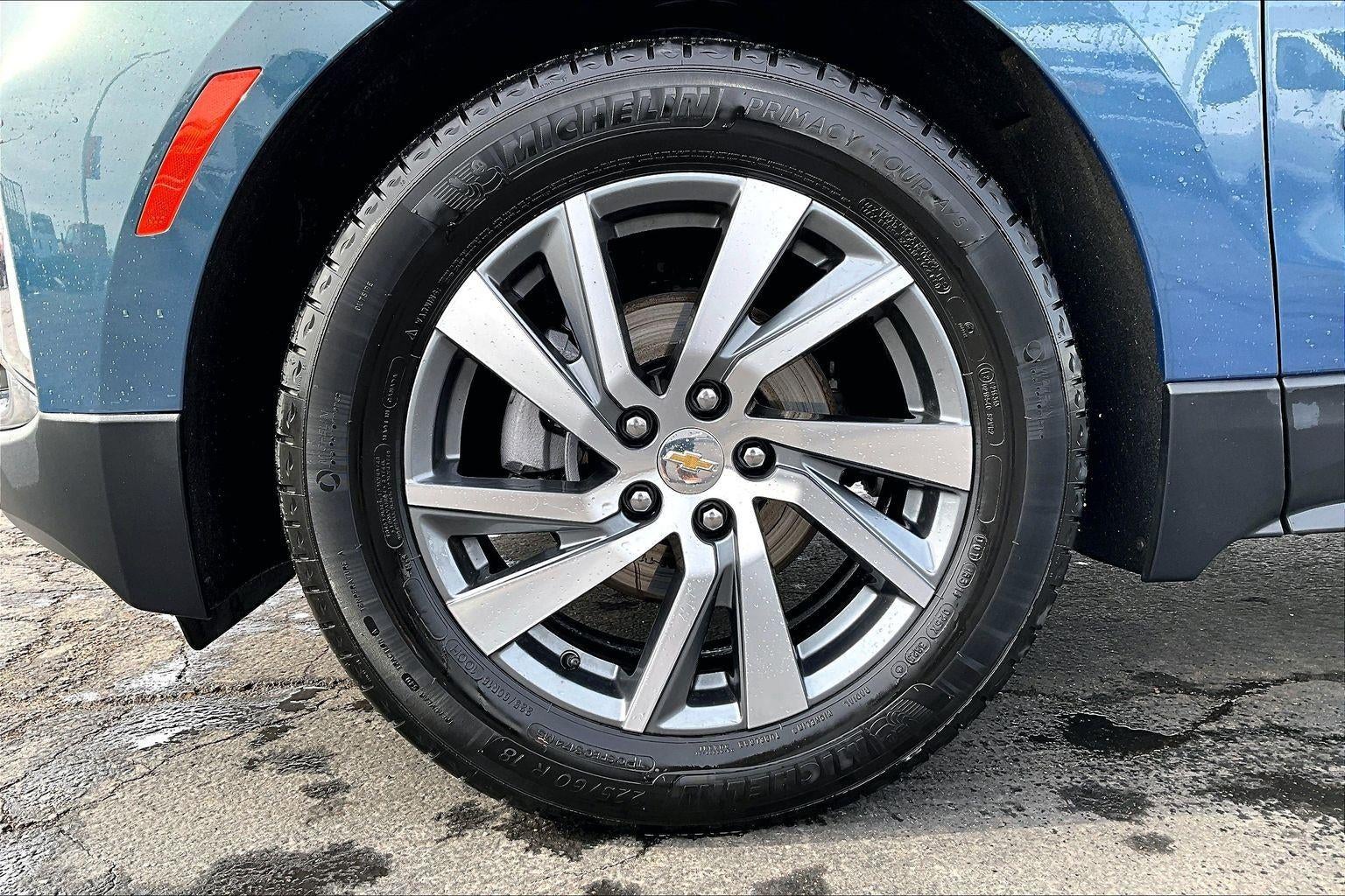 Used 2024 Chevrolet Equinox Premier with VIN 3GNAXNEG6RL216185 for sale in Kansas City