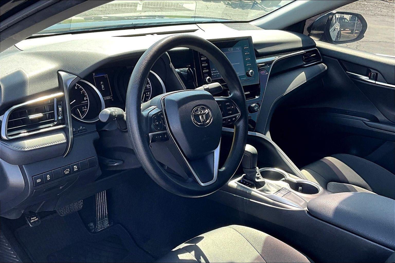 2022 Toyota Camry LE