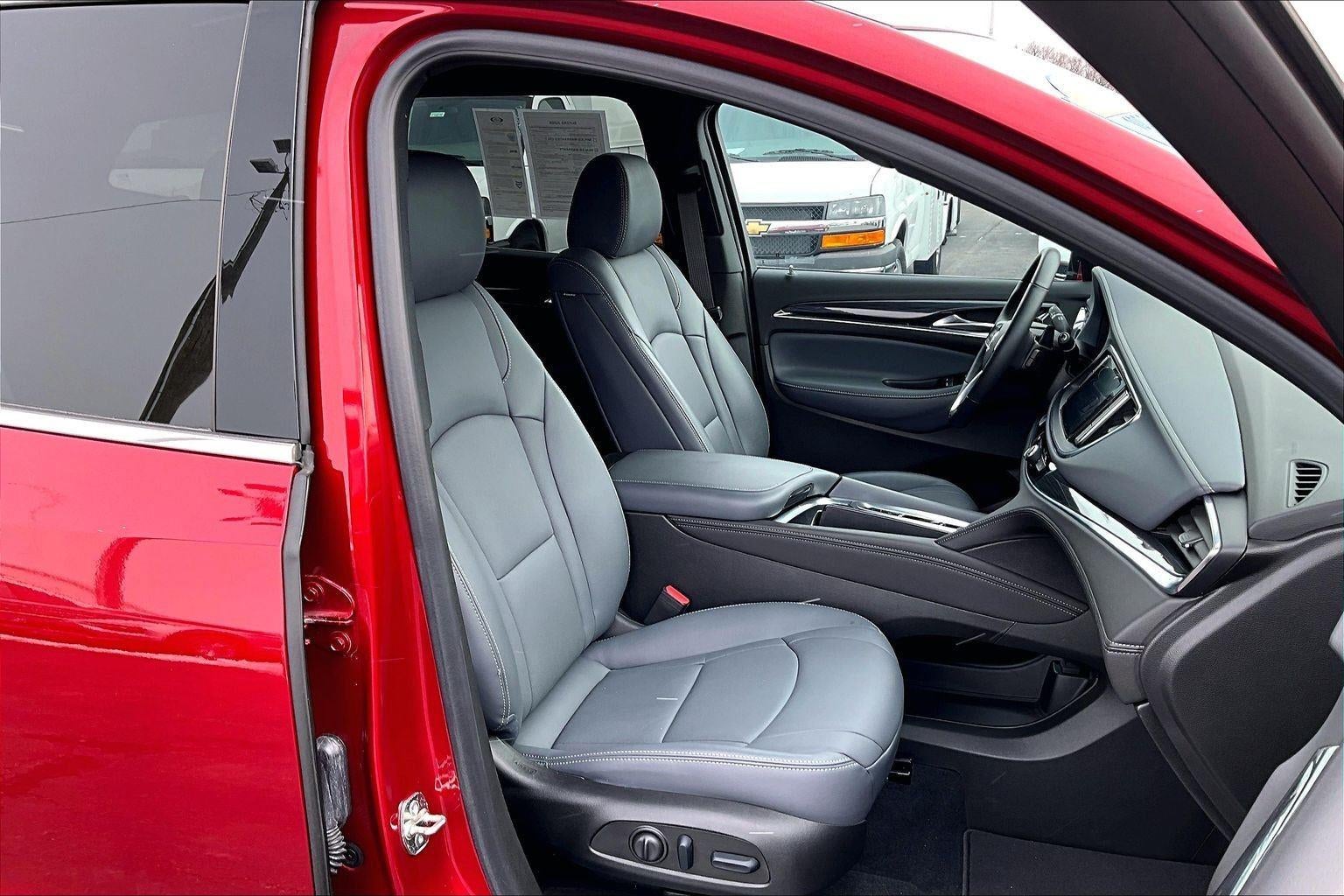 2024 Buick Enclave Essence