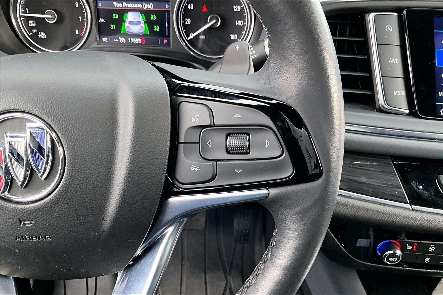 2023 Buick Enclave Essence