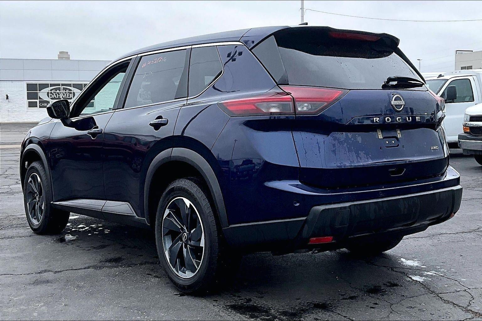 2025 Nissan Rogue SV