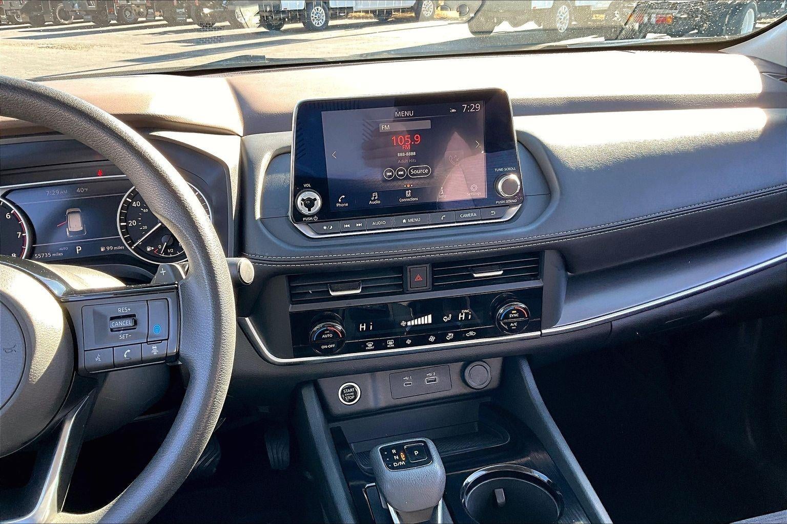 2023 Nissan Rogue SV