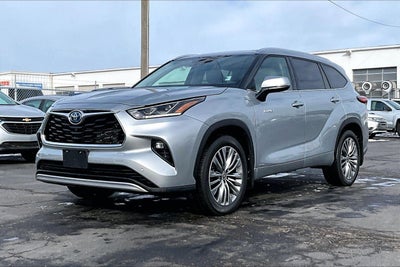 2021 Toyota Highlander Hybrid Platinum