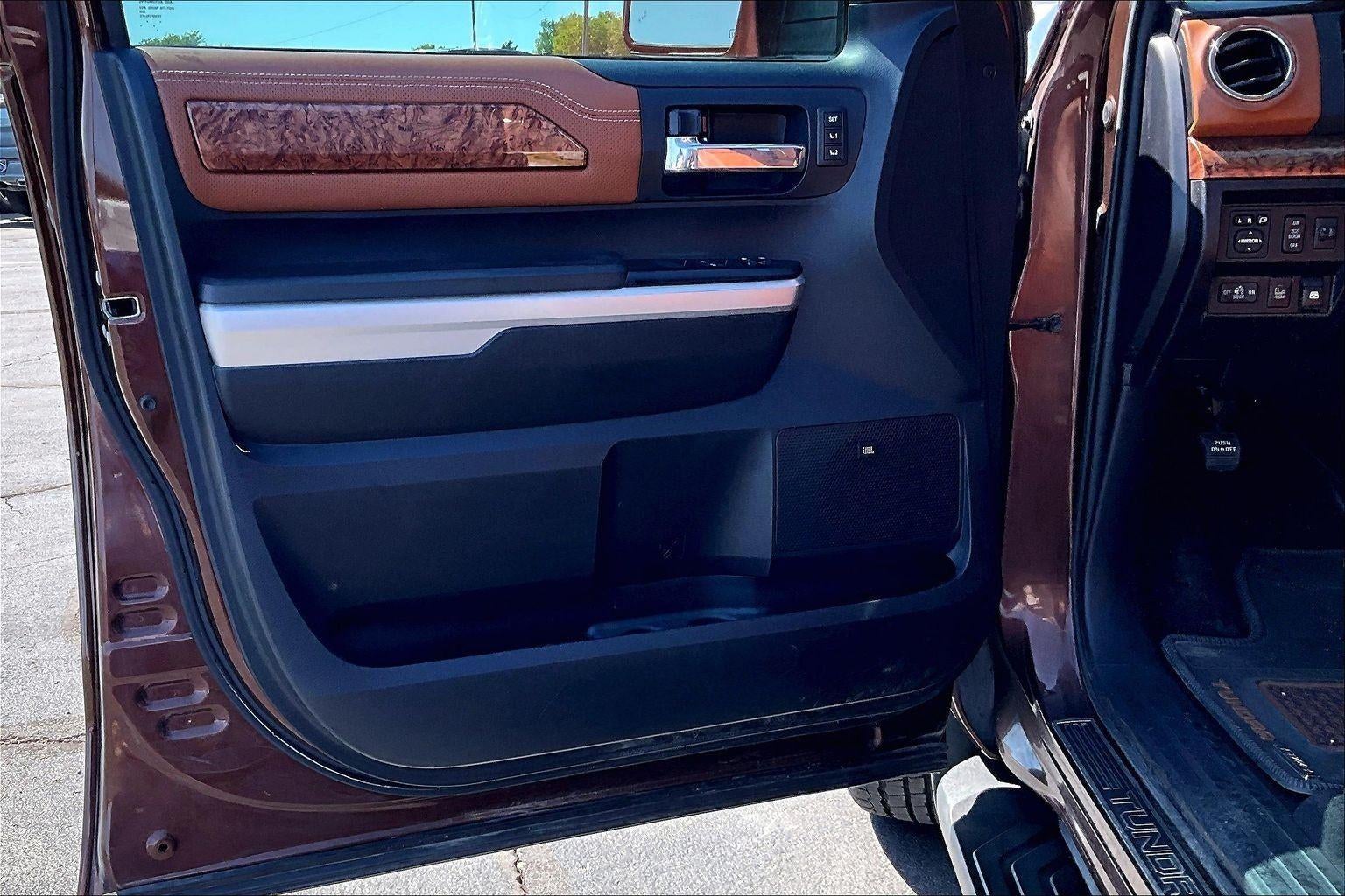 2016 Toyota Tundra 4WD Truck Platinum