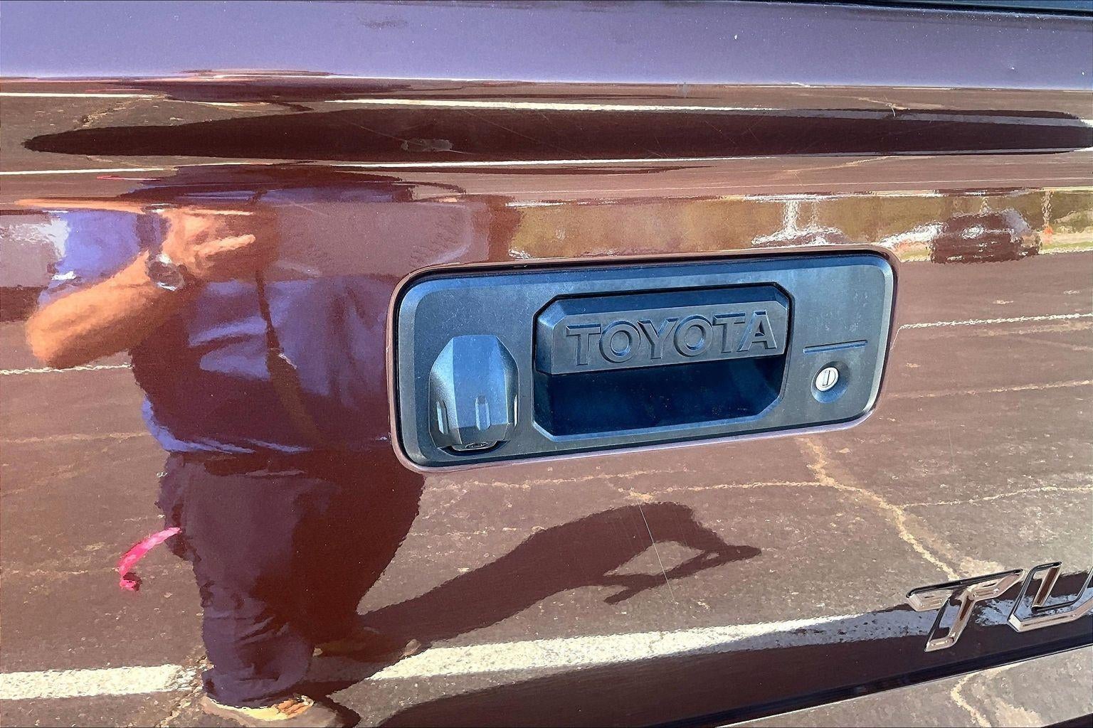 2016 Toyota Tundra 4WD Truck Platinum