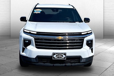 2024 Chevrolet Traverse LT