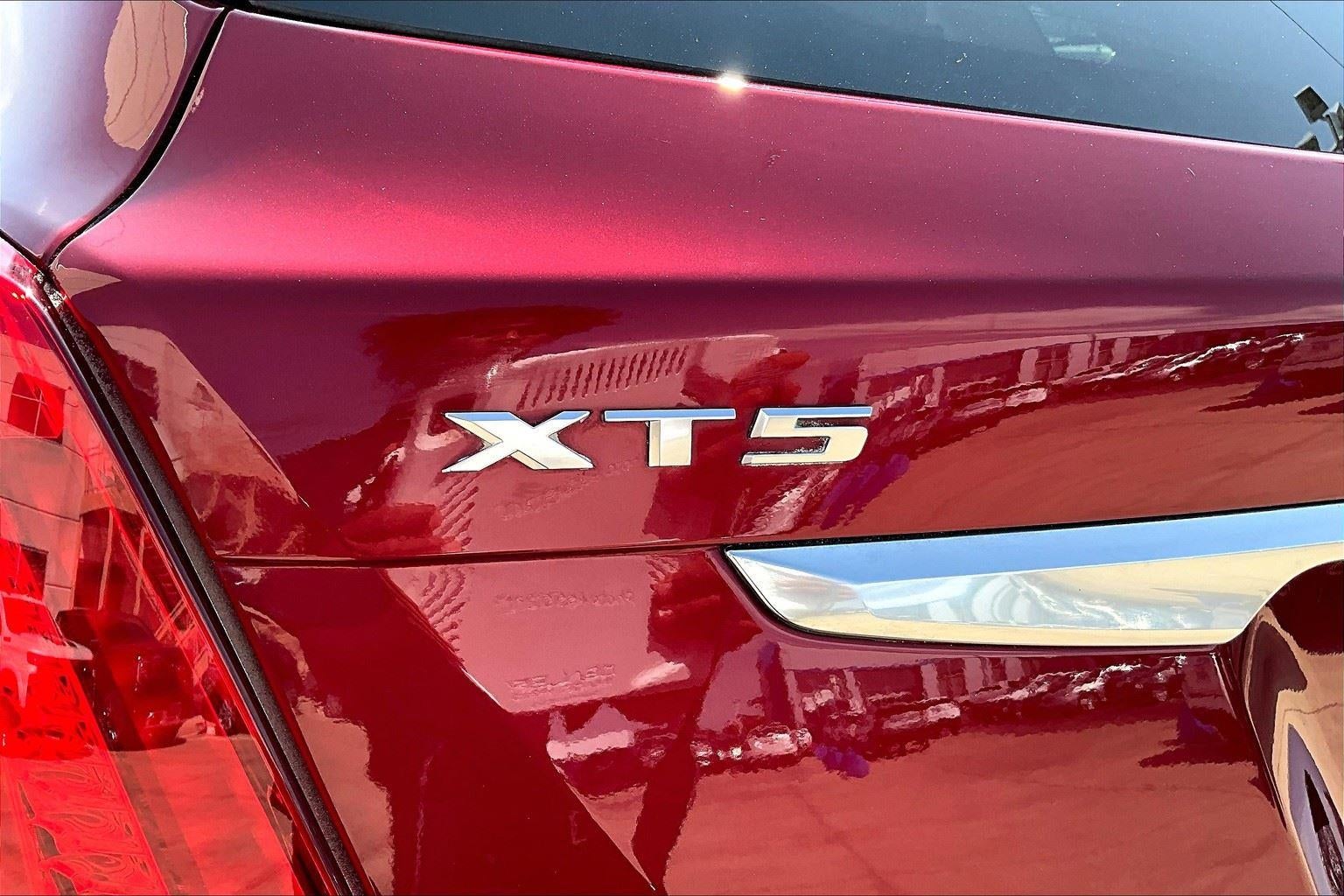 2019 Cadillac XT5 Luxury AWD