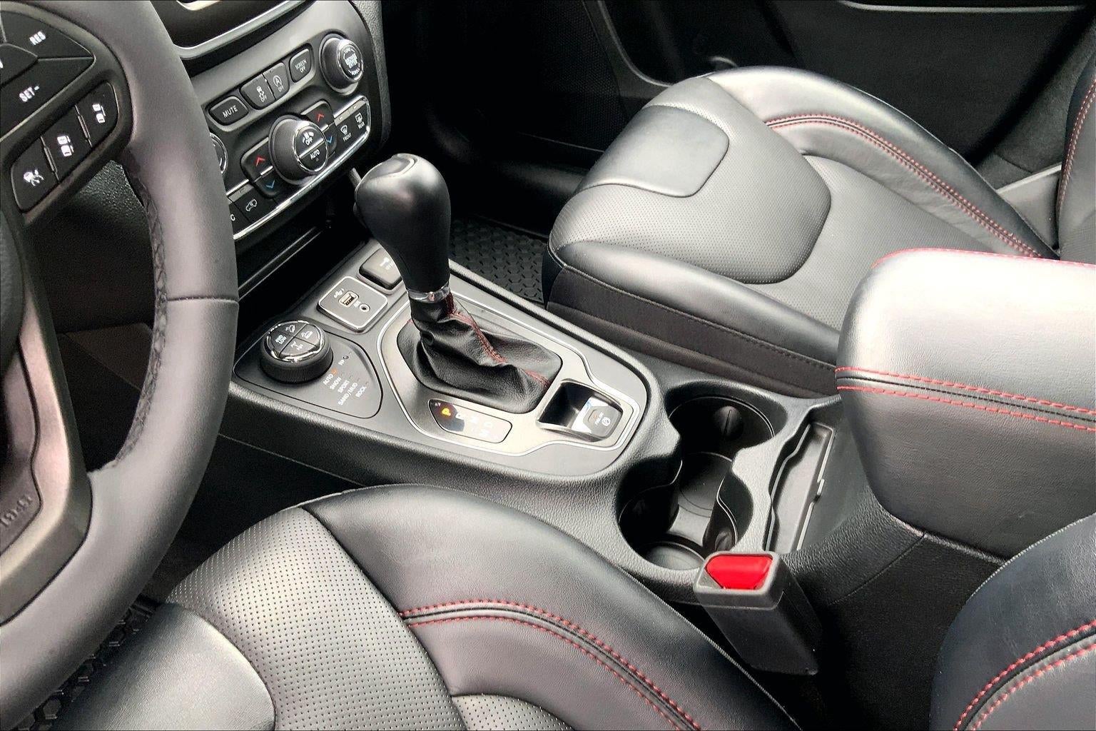 2022 Jeep Cherokee Trailhawk