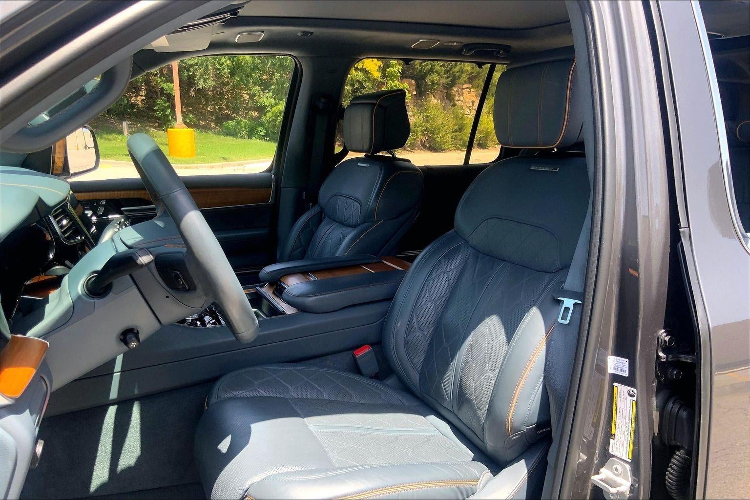 2022 Jeep Grand Wagoneer Series III