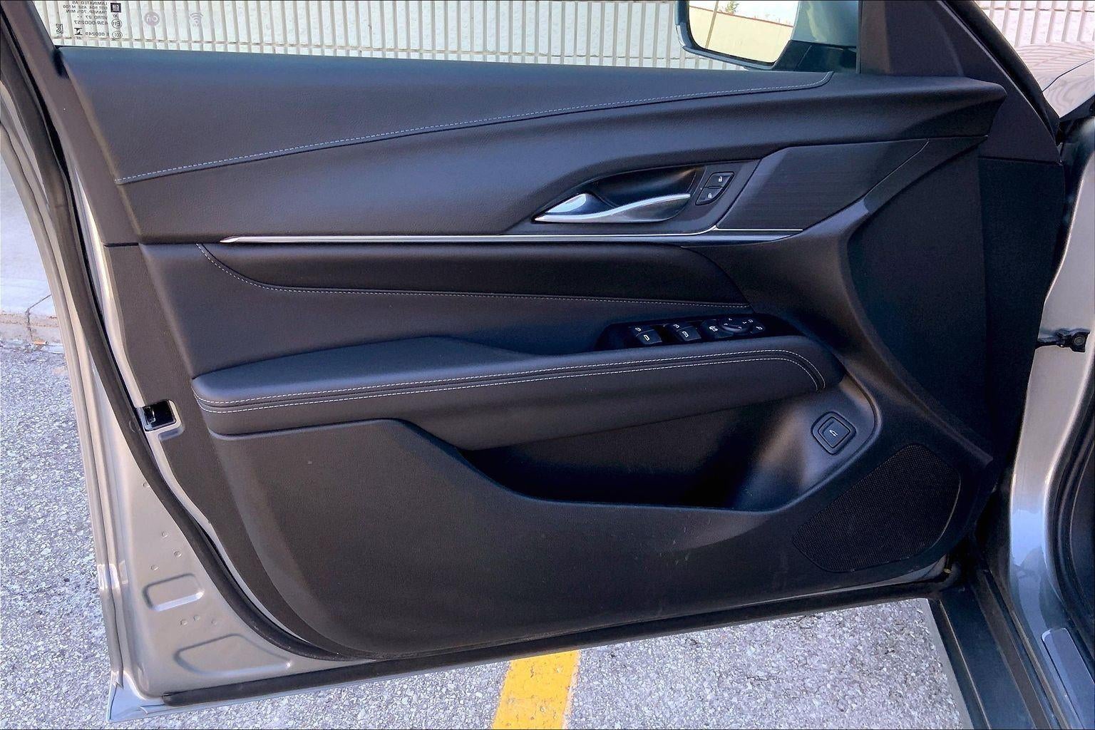 2025 Cadillac CT4 Luxury