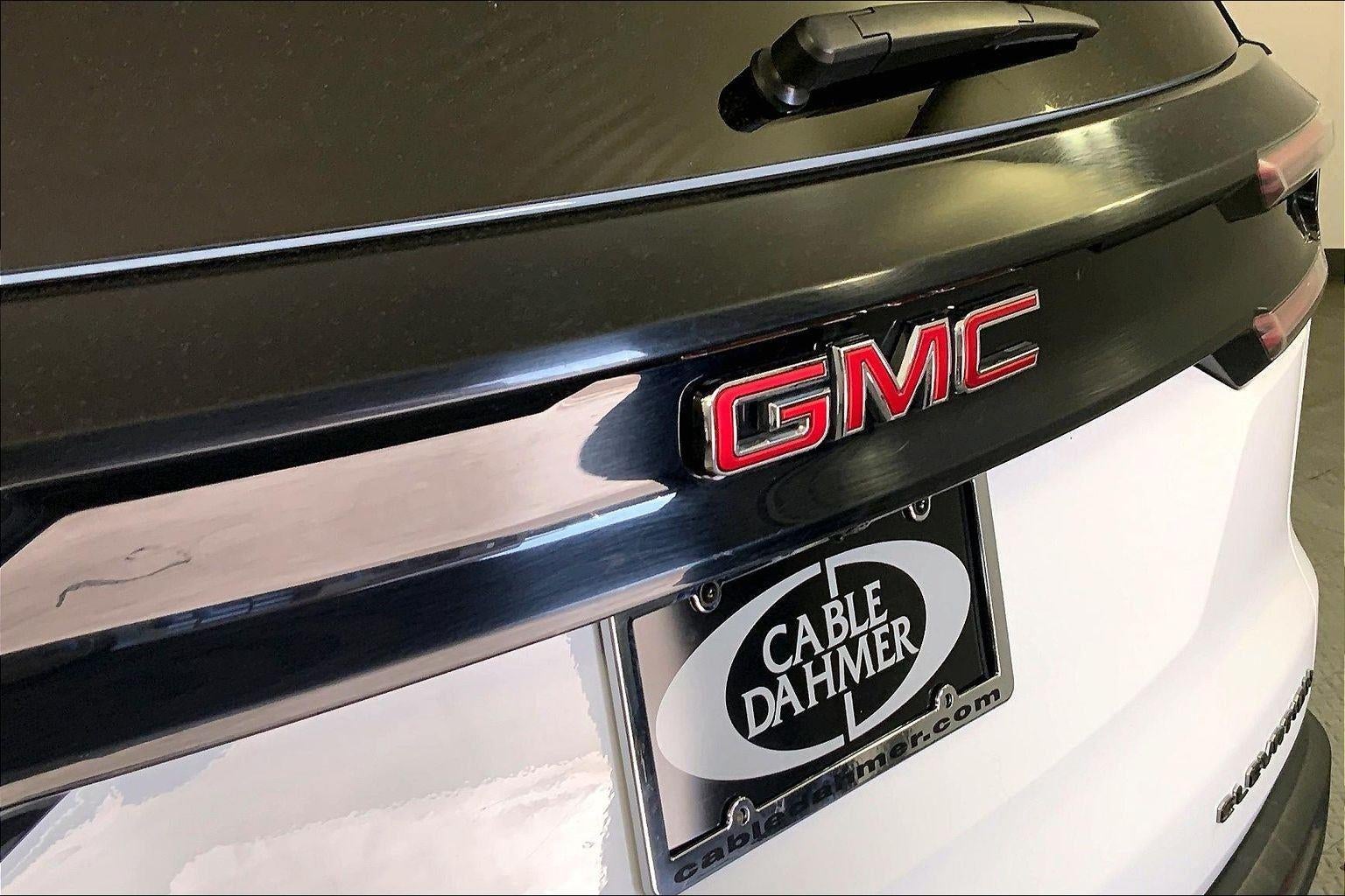2024 GMC Acadia Elevation
