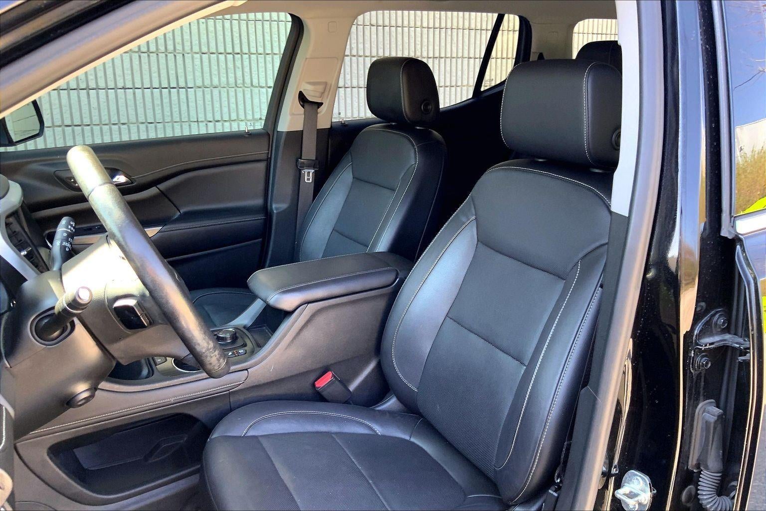 2020 GMC Acadia SLT