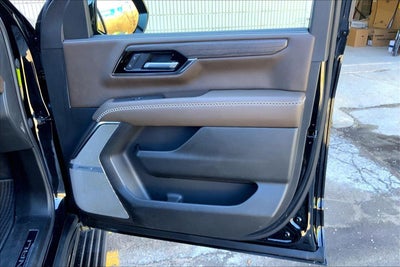 2025 GMC Yukon Denali Ultimate