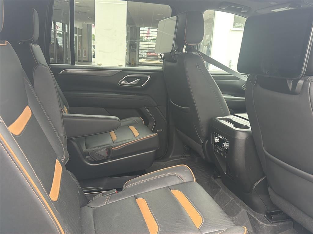 2023 GMC Yukon XL AT4