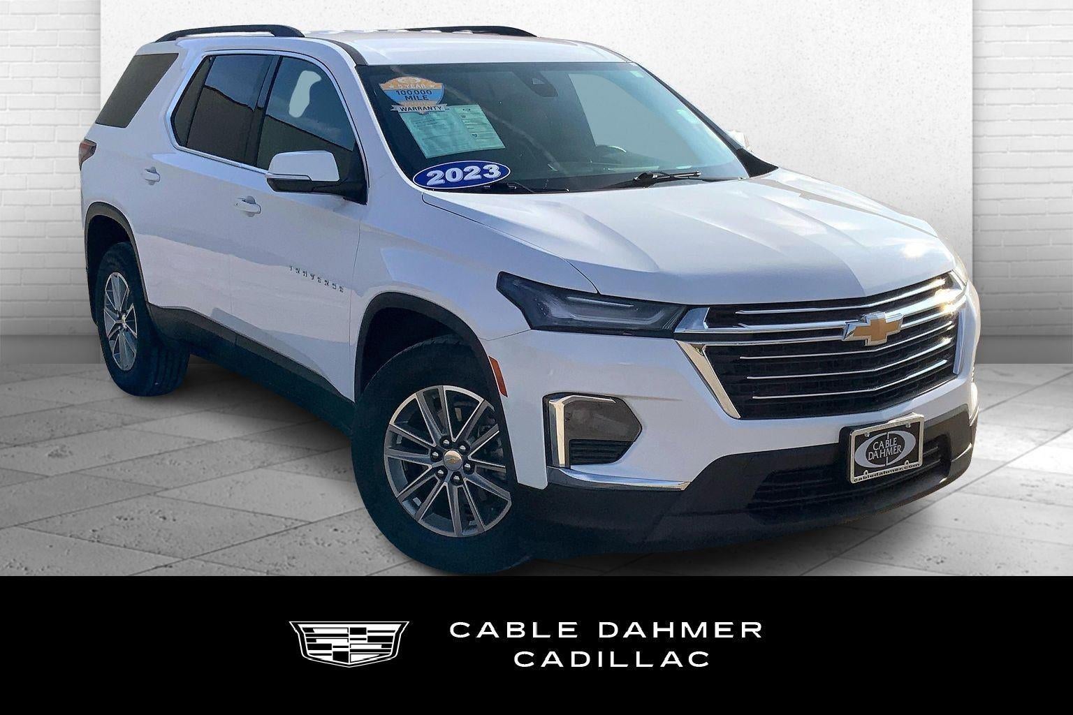 2023 Chevrolet Traverse LT Cloth