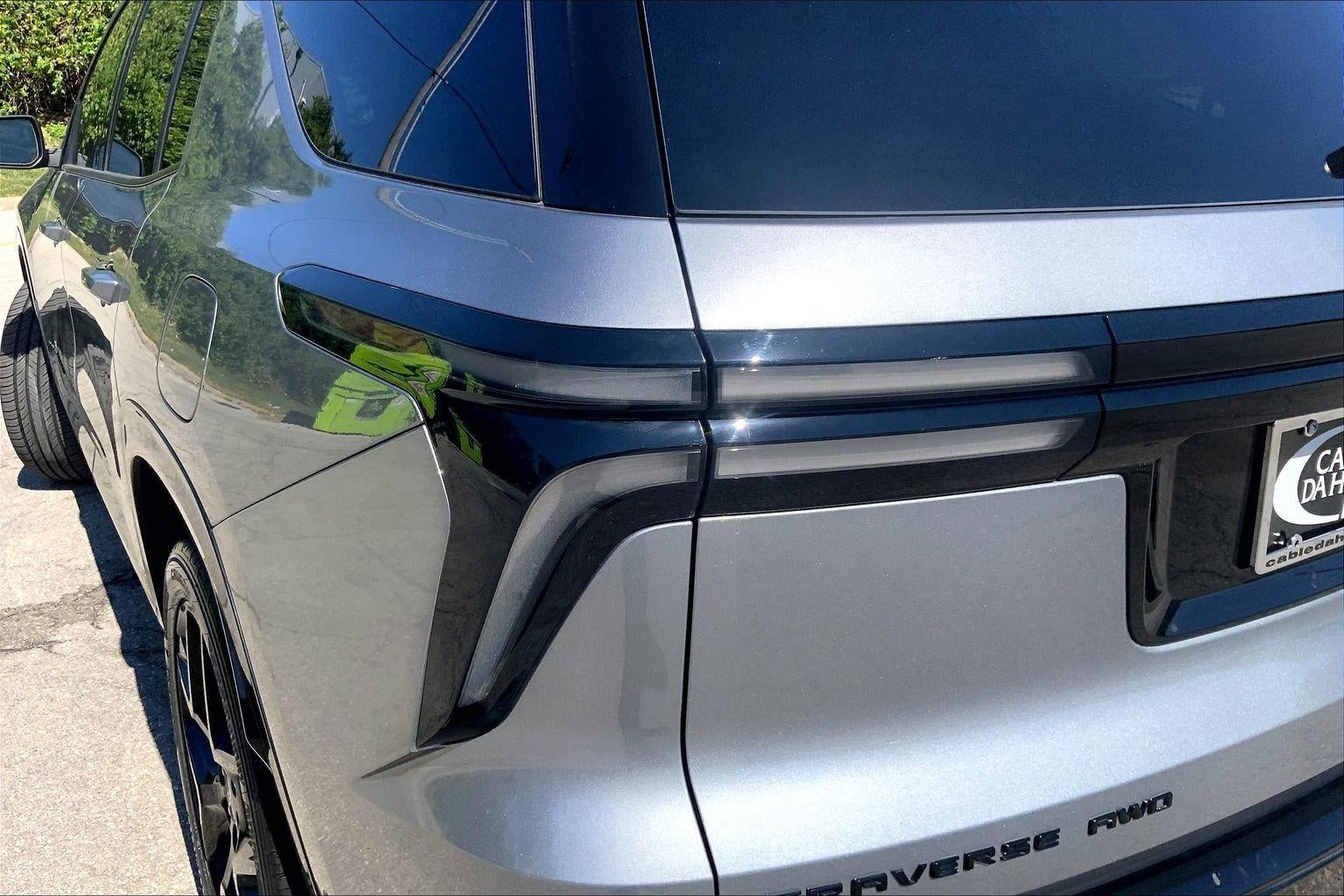 2024 Chevrolet Traverse RS