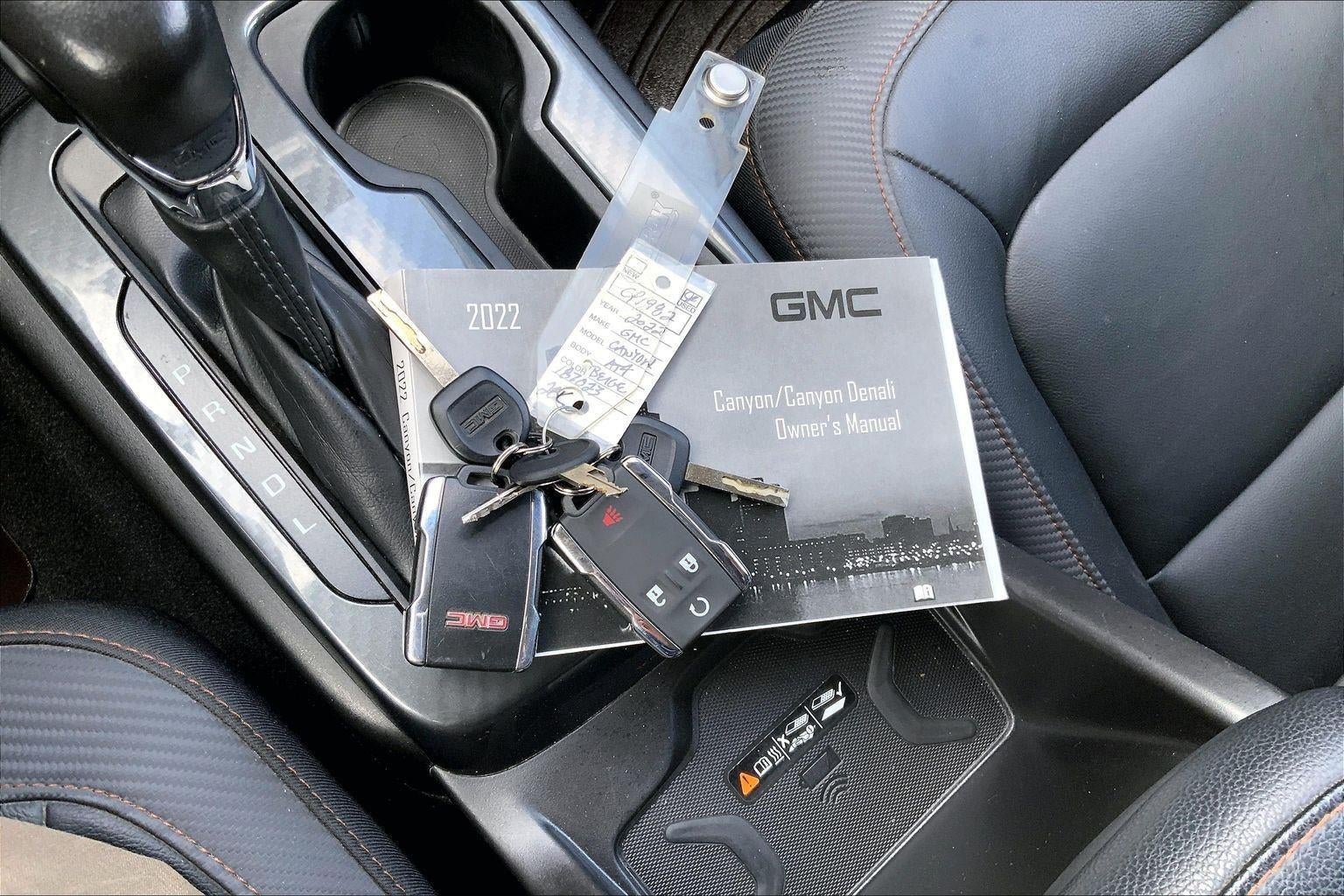 2022 GMC Canyon AT4 - Leather
