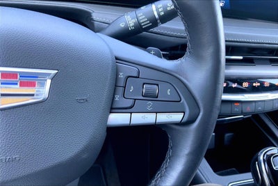2024 Cadillac XT4 Premium Luxury