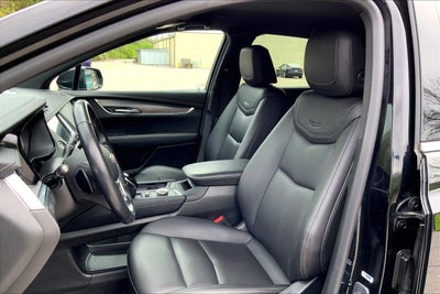 2023 Cadillac XT5 Luxury