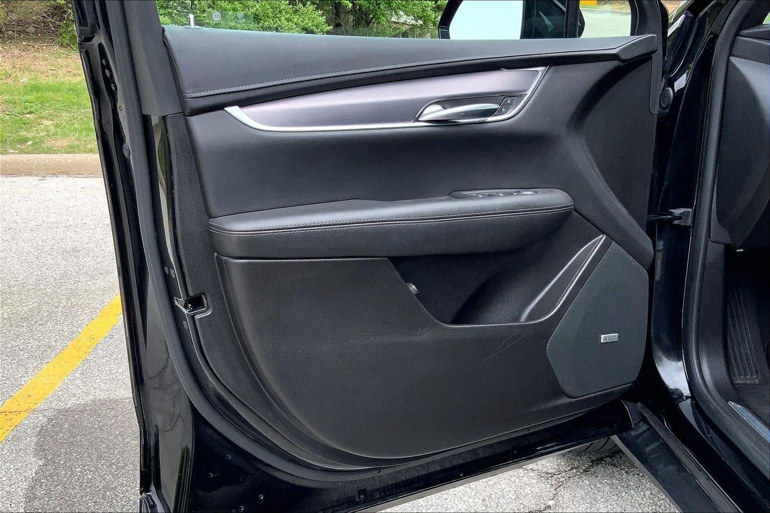 2023 Cadillac XT5 Luxury