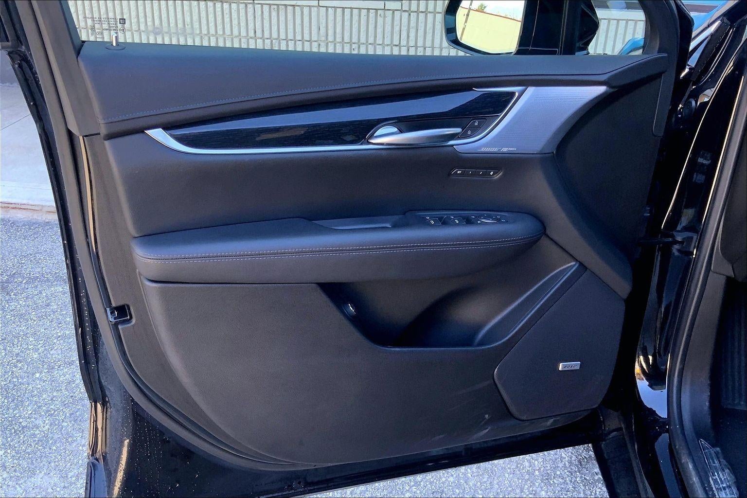 2025 Cadillac XT5 Premium Luxury