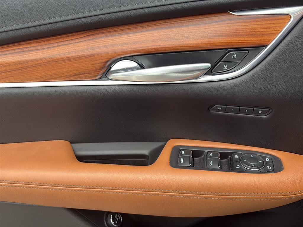 2021 Cadillac XT5 AWD Premium Luxury