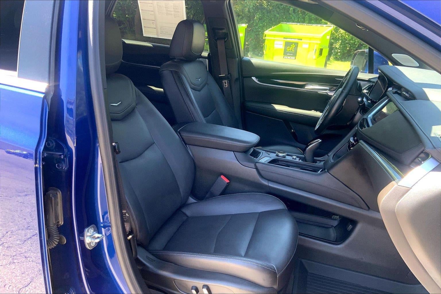 2025 Cadillac XT5 Premium Luxury