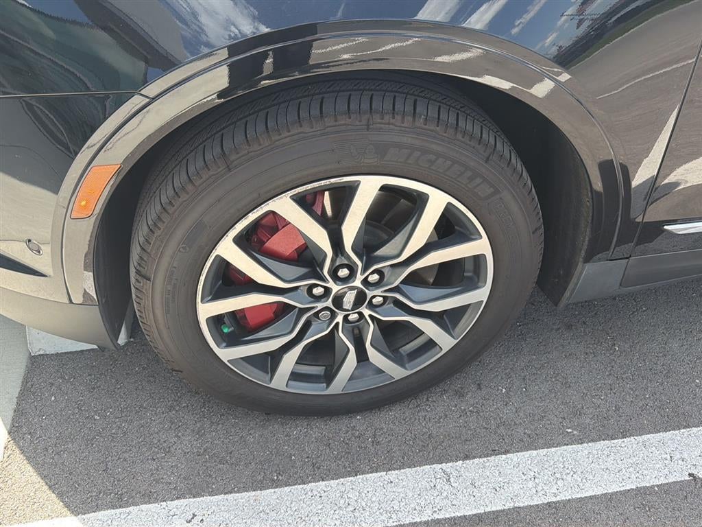 2023 Cadillac XT5 Sport