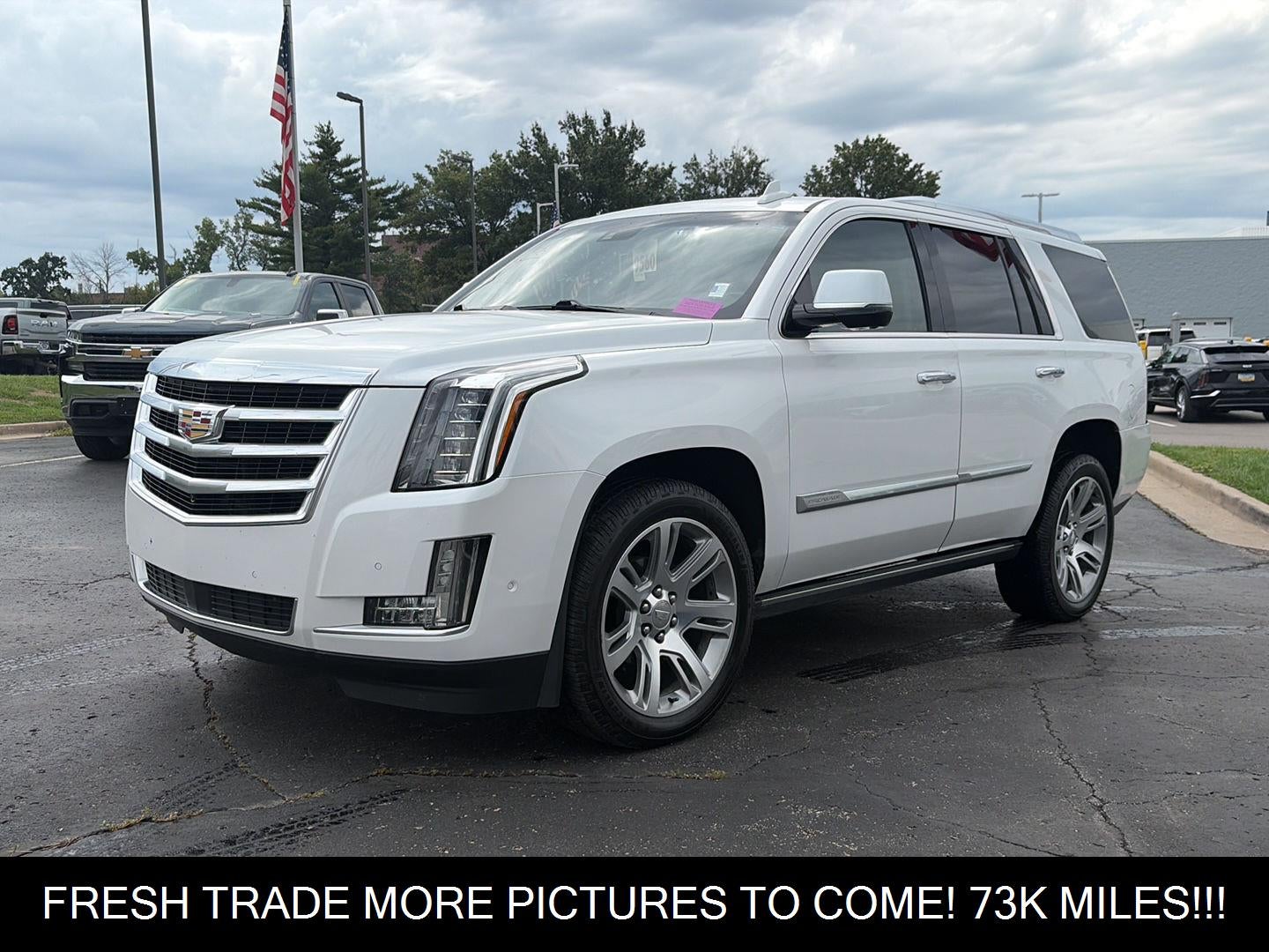 2020 Cadillac Escalade Premium Luxury
