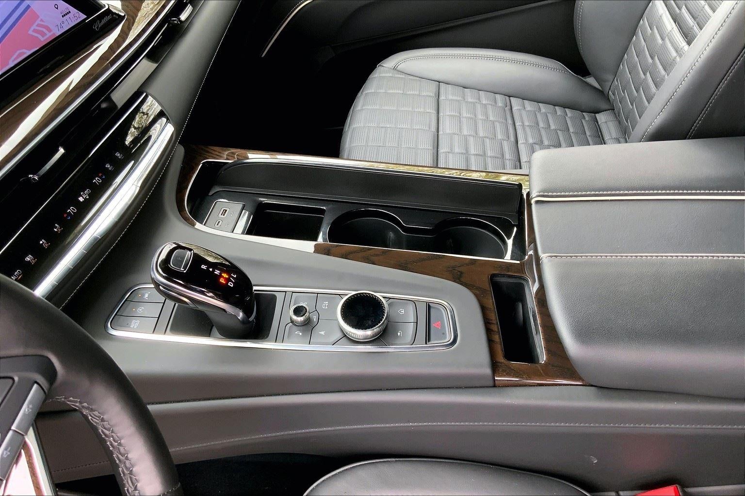 2023 Cadillac Escalade Sport Platinum