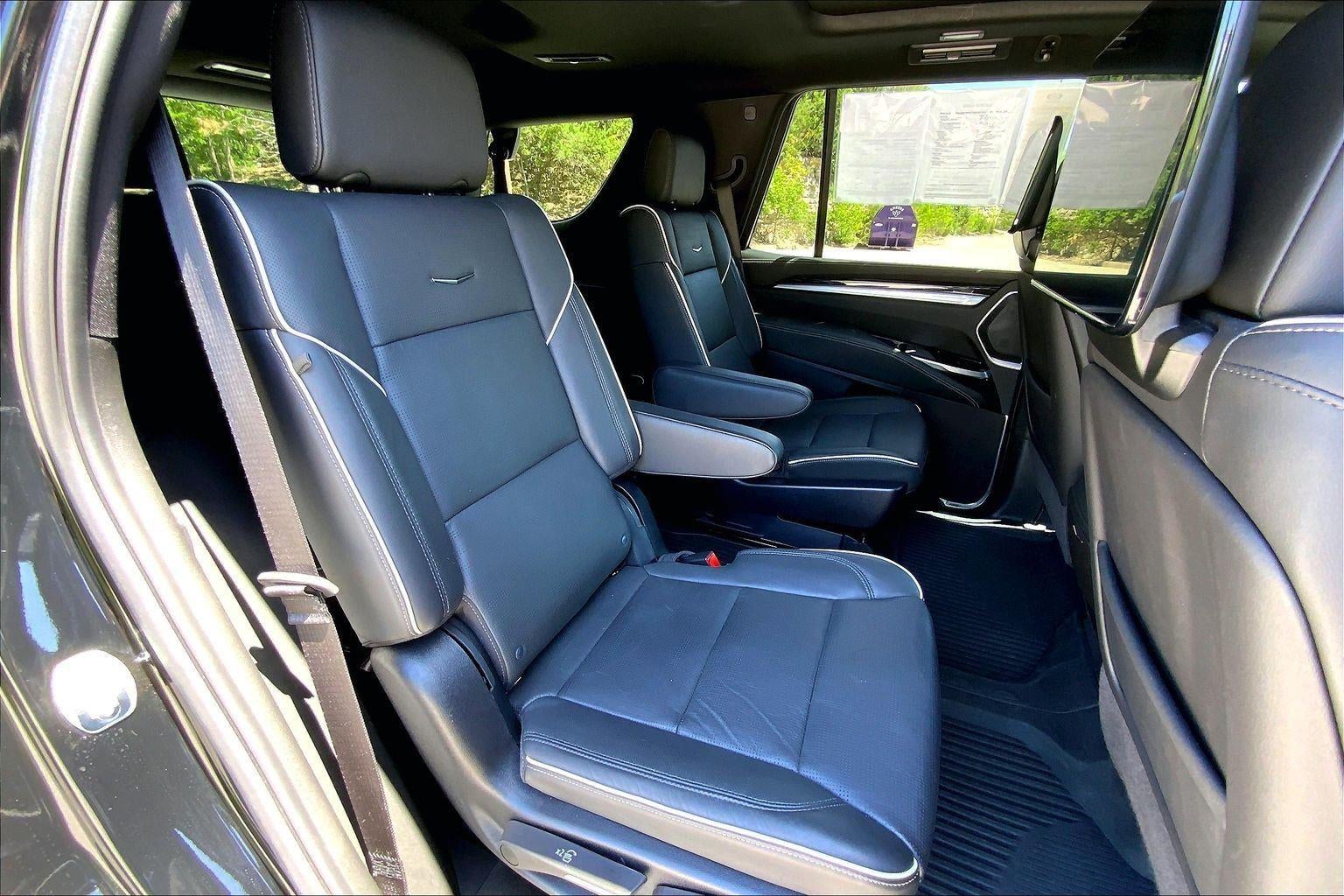 2025 Cadillac Escalade Sport