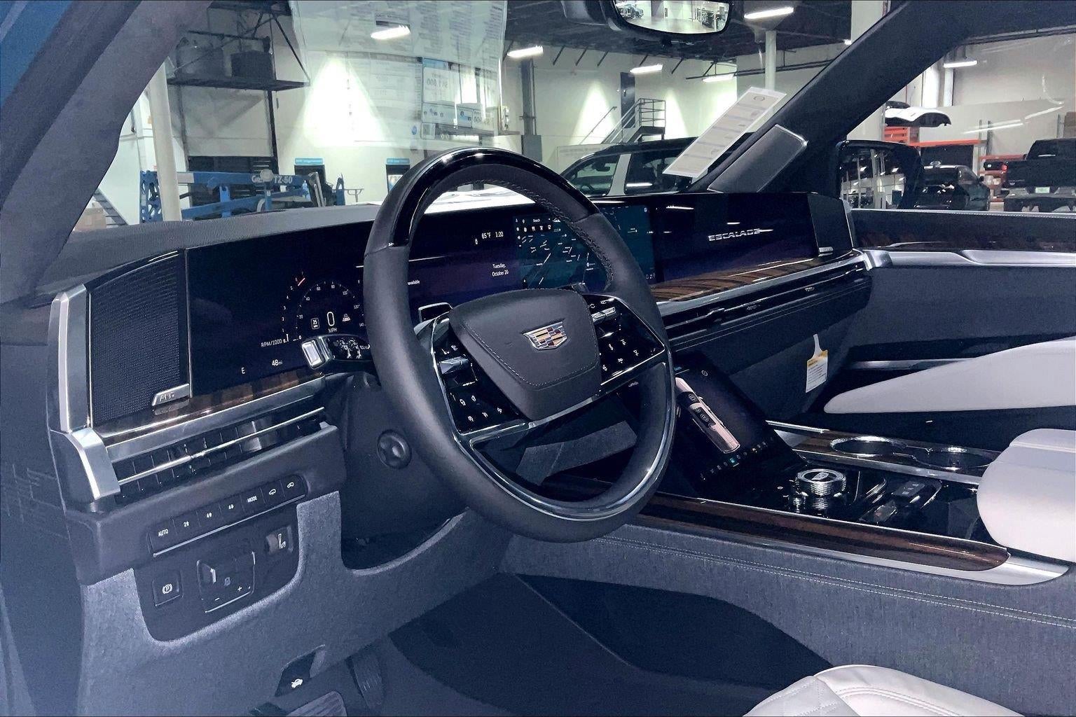 2026 Cadillac Escalade Platinum Sport