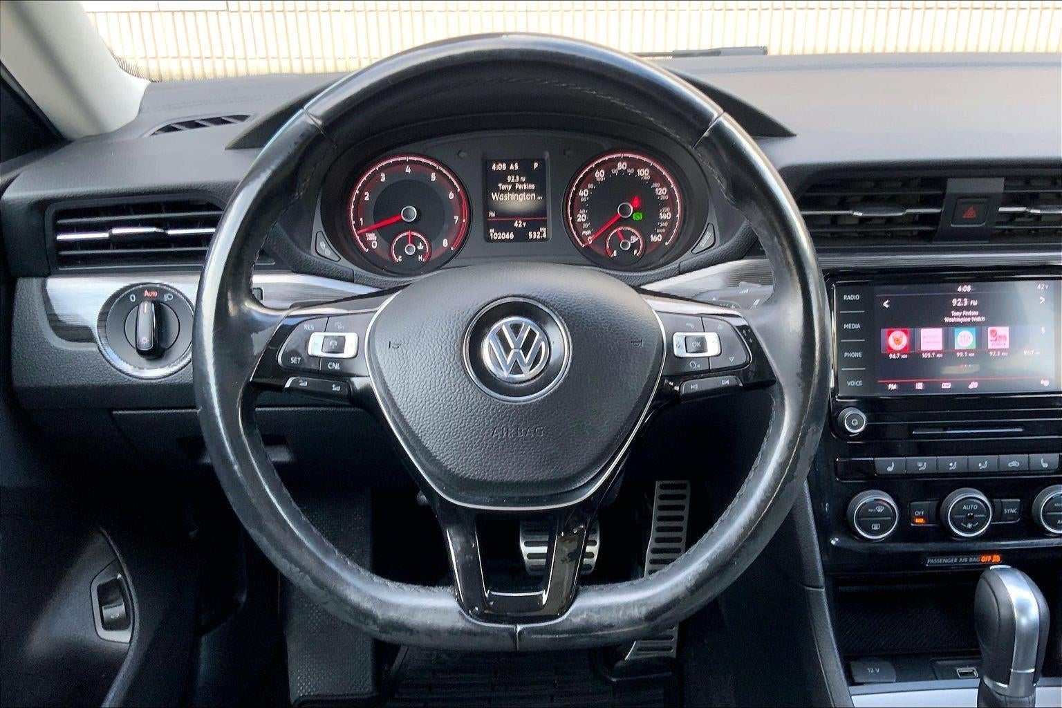 2020 Volkswagen Passat 2.0T R-Line