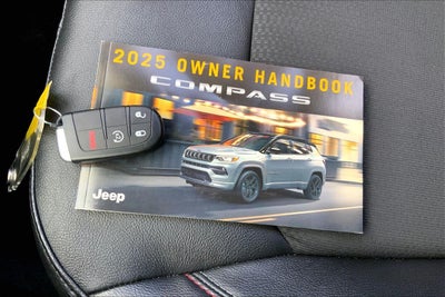 2025 Jeep Compass Trailhawk