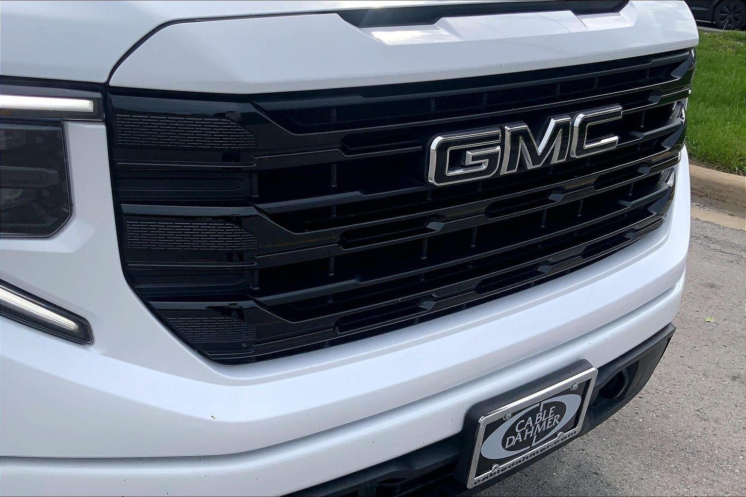 2022 GMC Sierra 1500 Elevation